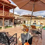 וילה Casa Elvira *