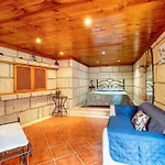 Casa Elvira וילה